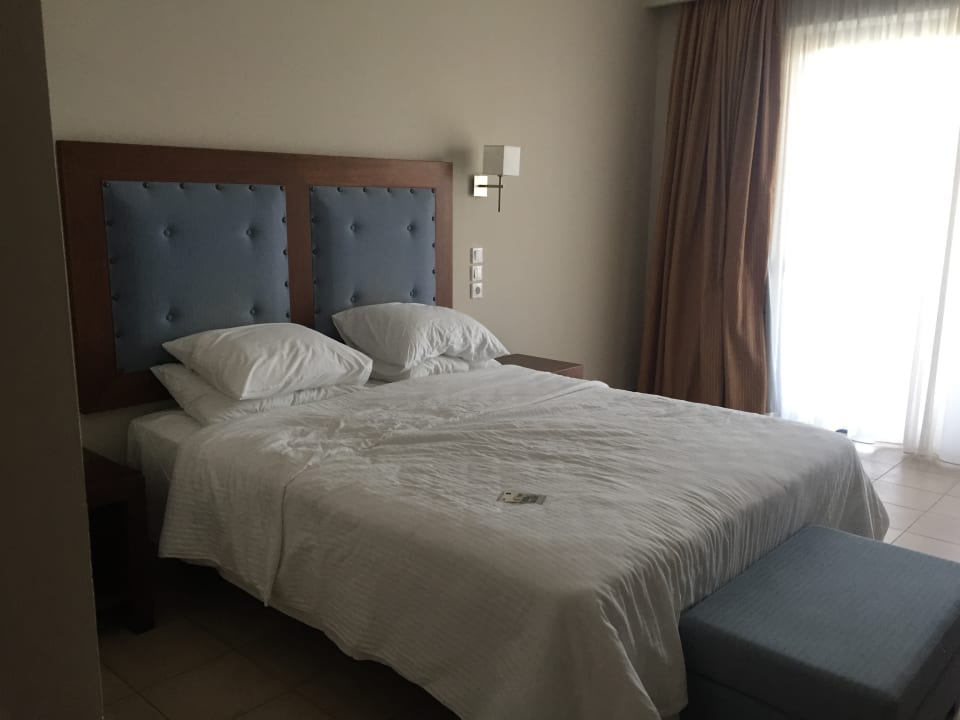 Zimmer Hotel Lakitira Suites