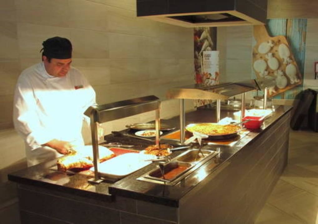 Showcooking Hotel Riu Monica - Adults only