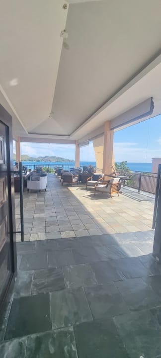 Lobby Raffles Seychelles