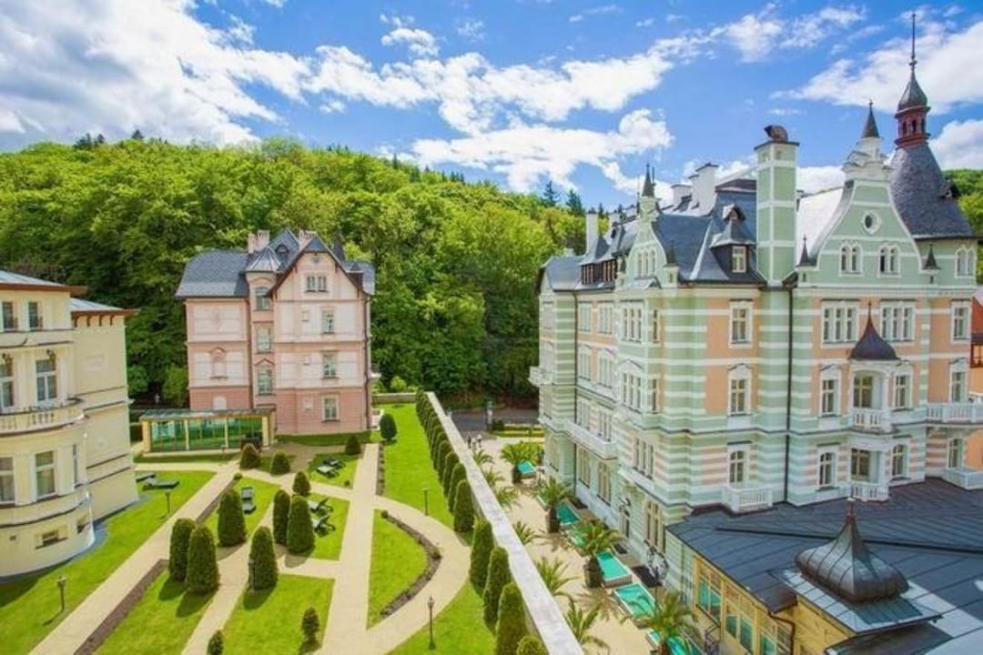 Resort Savoy Westend Hotel