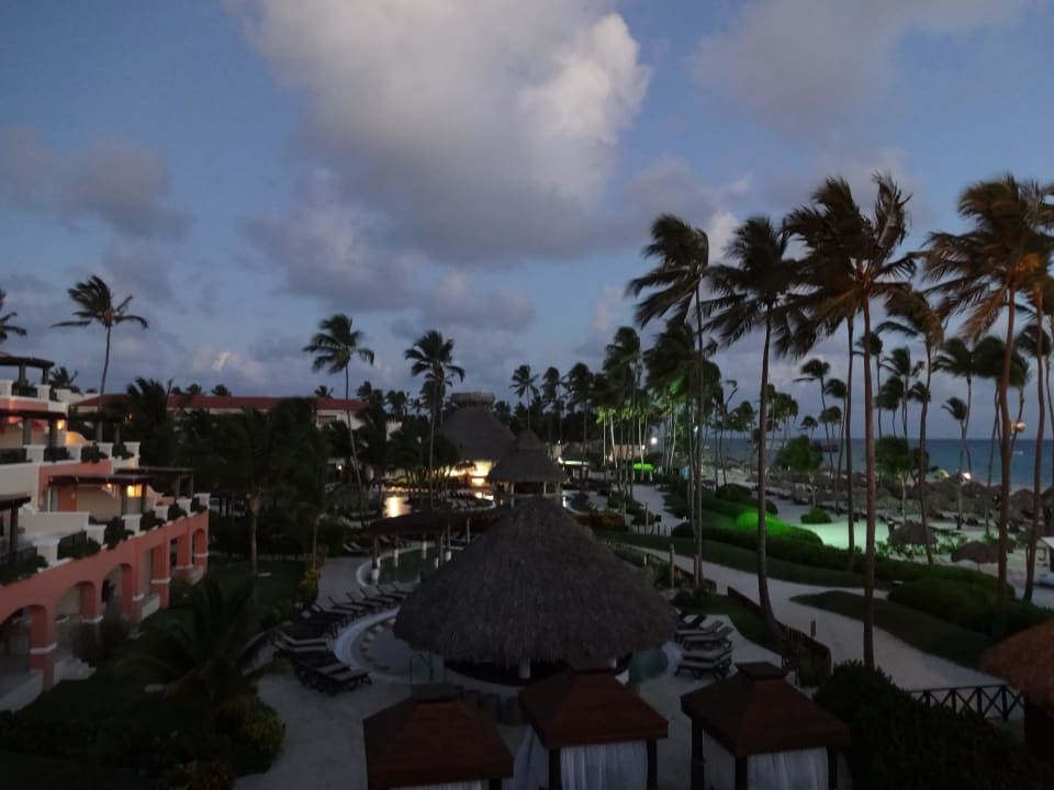 Morgendämmerung Secrets Royal Beach Punta Cana - Adults only