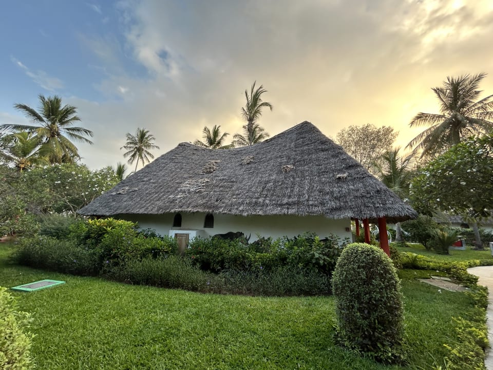 Außenansicht Hotel Kiwengwa Beach Resort