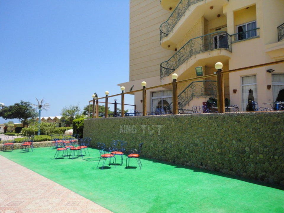 Wygląd zewnątrzny King Tut Resort