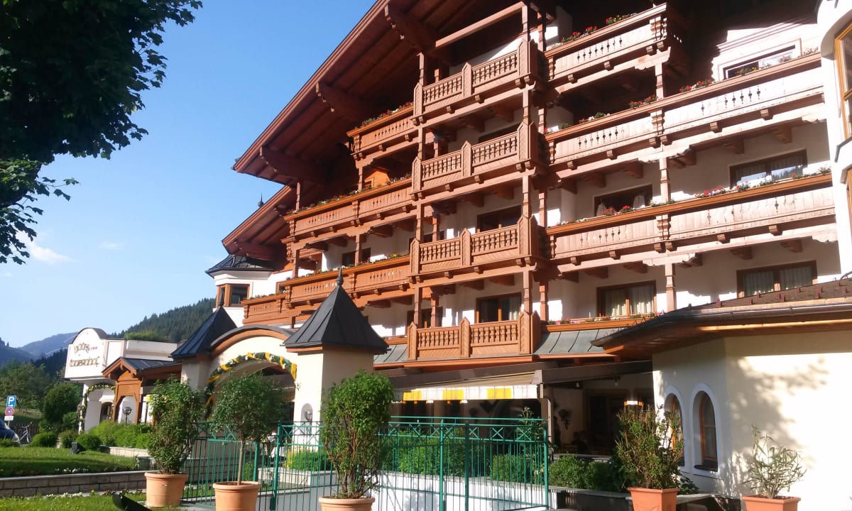 Eingang Hotel Tauernhof