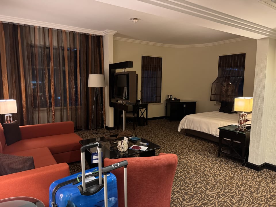 Zimmer Towers Rotana