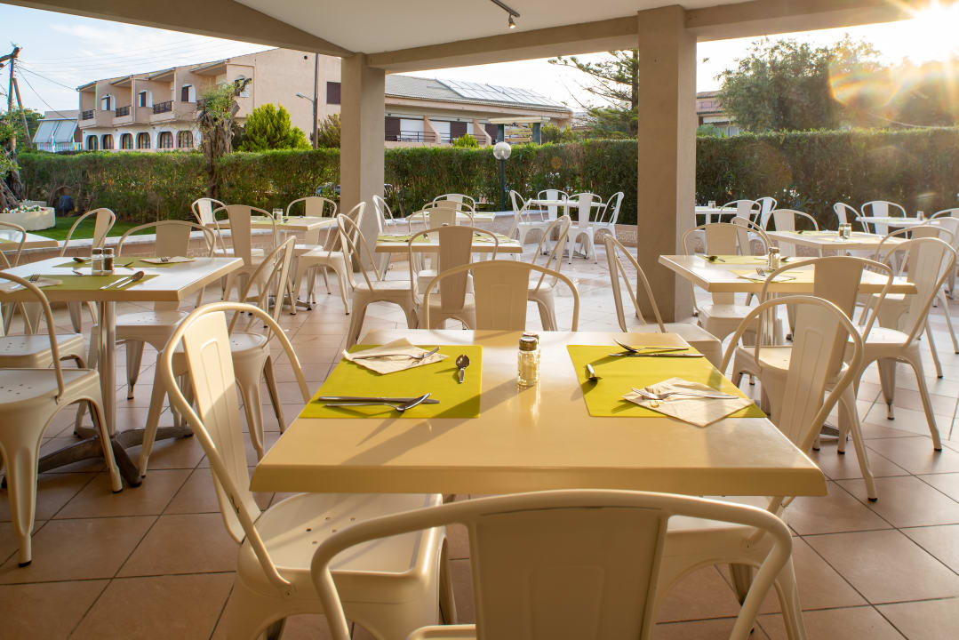 Gastro CNic Gemini Hotel