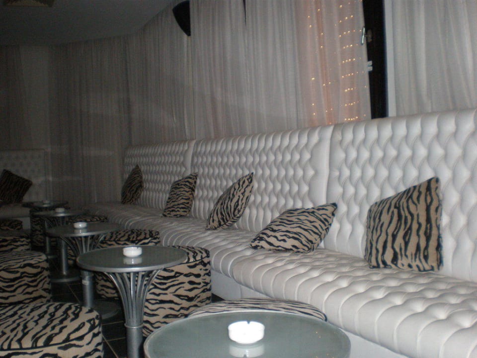 Disco Hotel JAZ Makadi Star & Spa