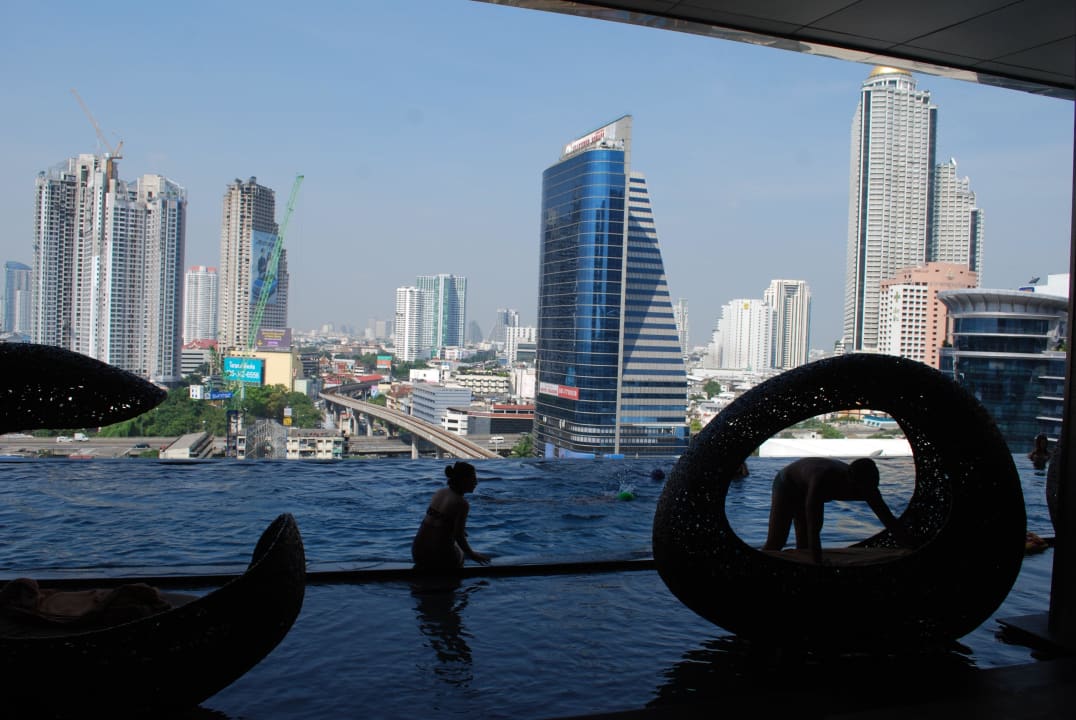 3 Eastin Grand Hotel Sathorn