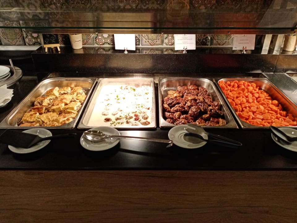 Gastro White Dreams Resort & Anex
