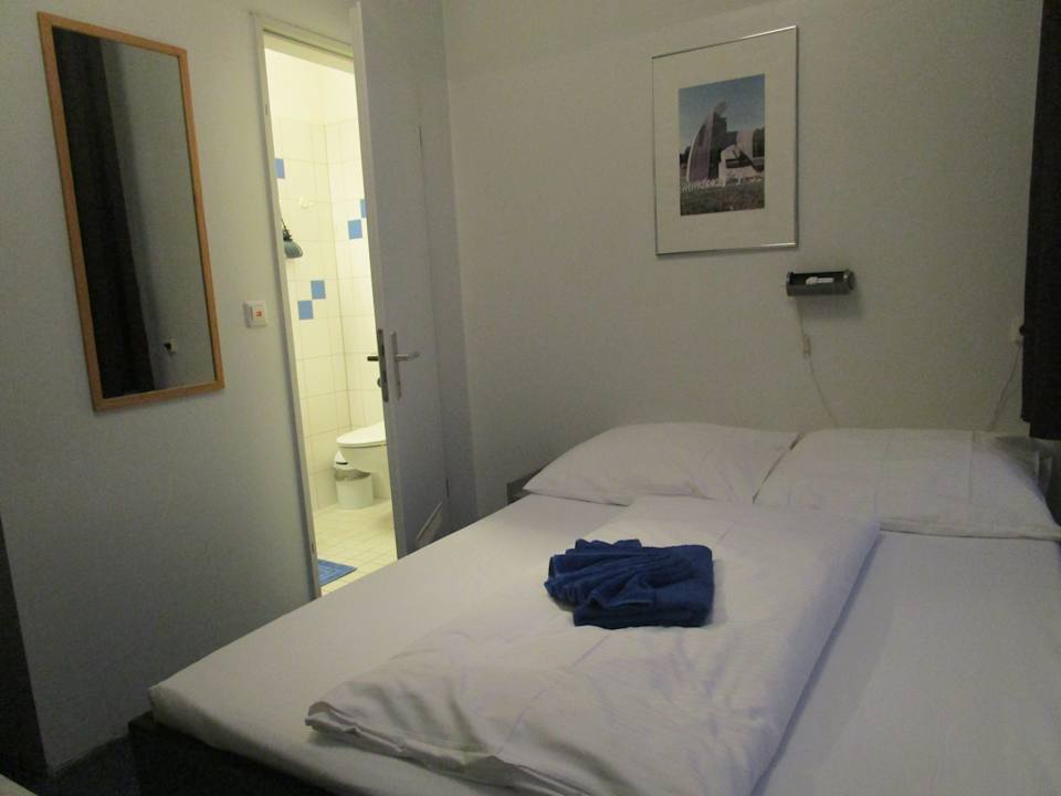 Zimmer Jugendhotel Transit