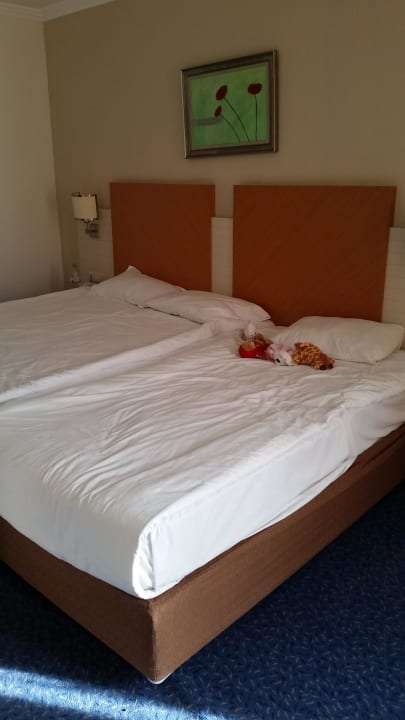 Das frisch gemachte Bett Crystal Admiral