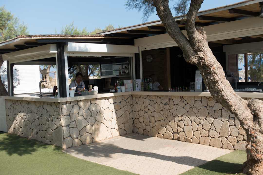 Gartenanlage Anissa Beach & Village