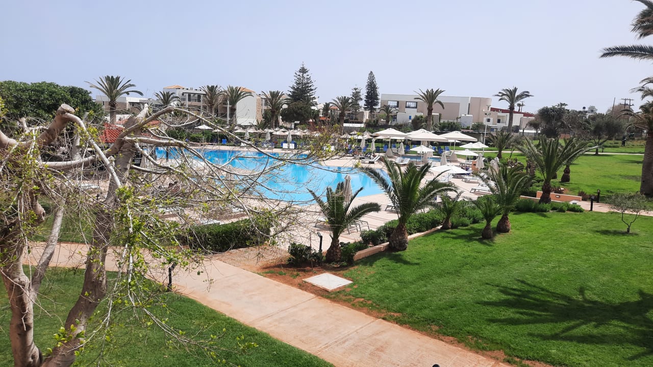 Gartenanlage Anissa Beach & Village