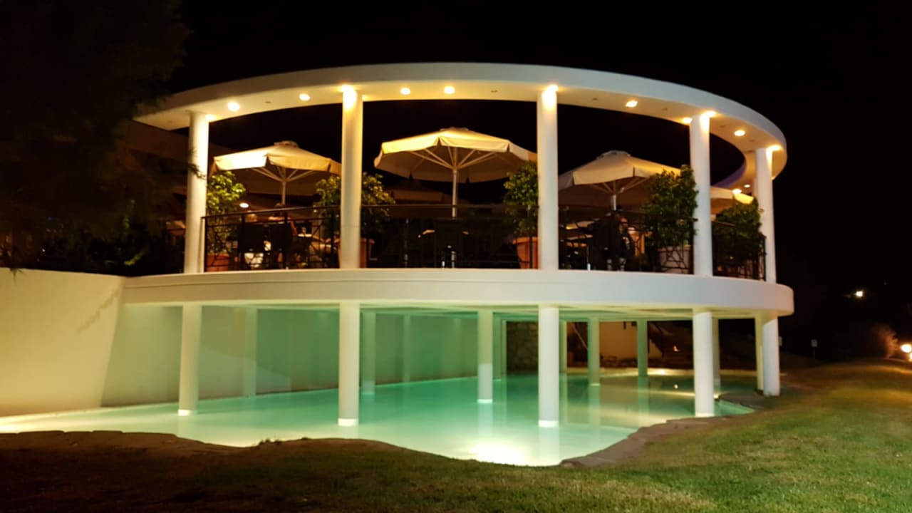 Außenansicht Hotel Calypso Beach