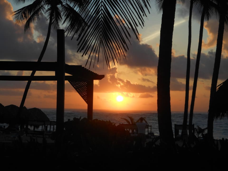 Sonnenaufgang Punta Cana Princess All Suites Resort & Spa