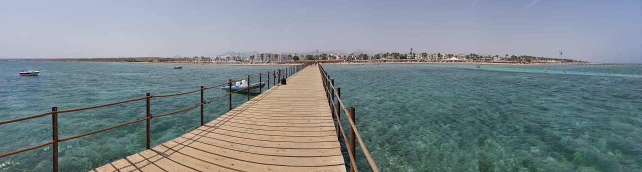 Strand Regency Plaza Aqua Park & Spa