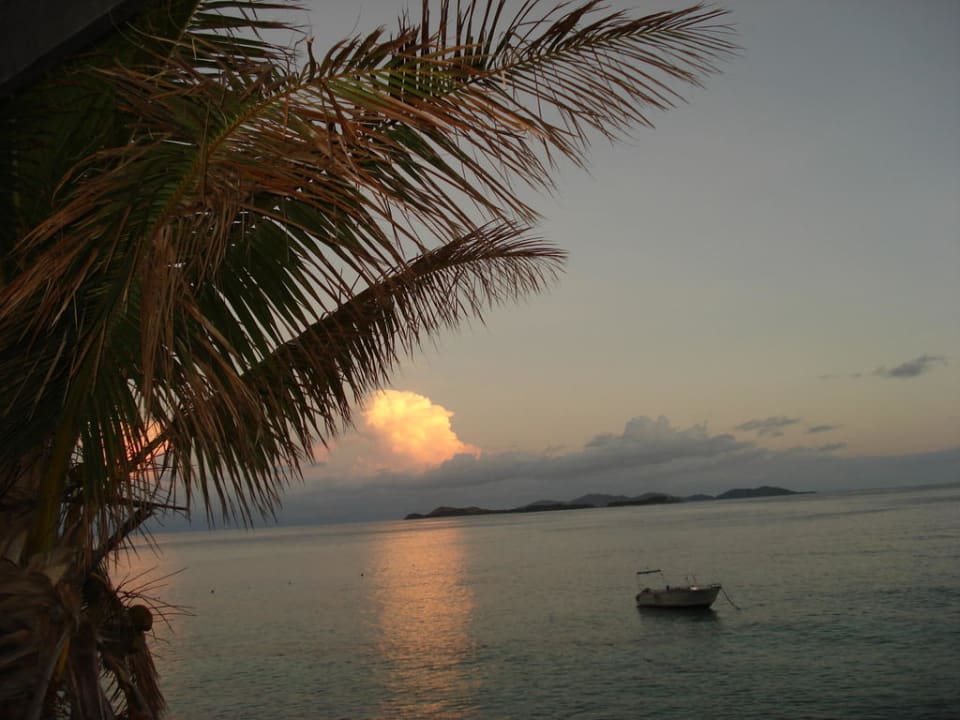 Abendzeit Hotel Matamanoa Island Resort