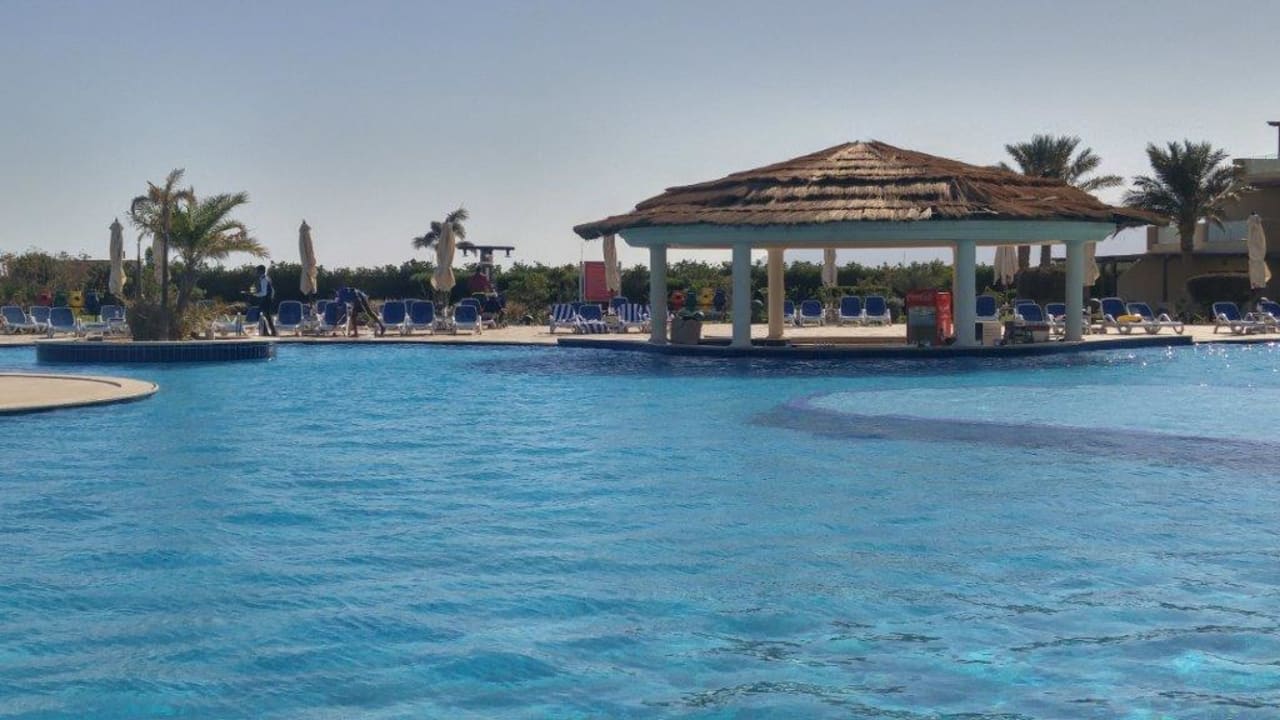 Pool Mövenpick Waterpark Resort & Spa Soma Bay