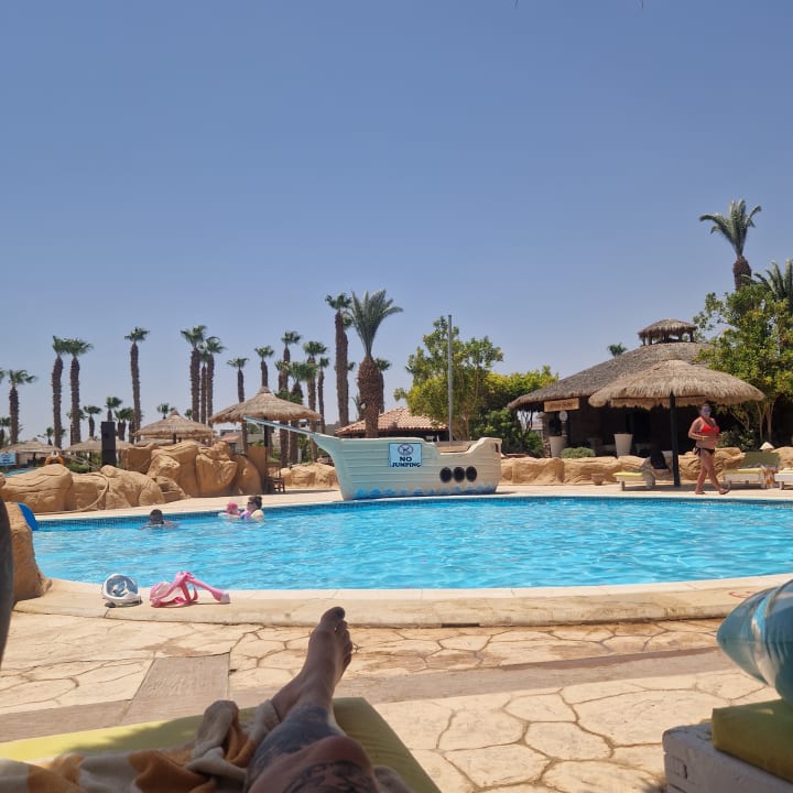 Pool Lotus Bay Beach Resort