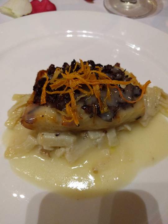 Gastro Acanthus Cennet Barut Collection