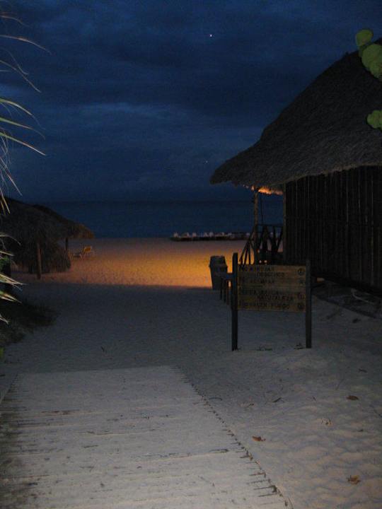 2. Weg zum Strand Iberostar Origin Taínos