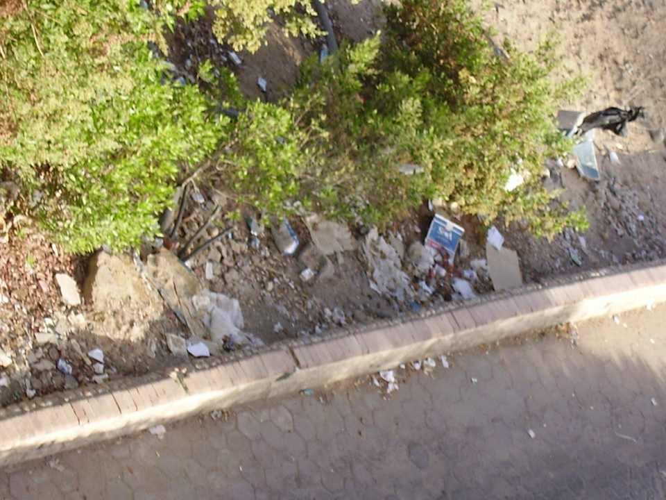 Грязь под окном Le Jardin Aqua Park Resort