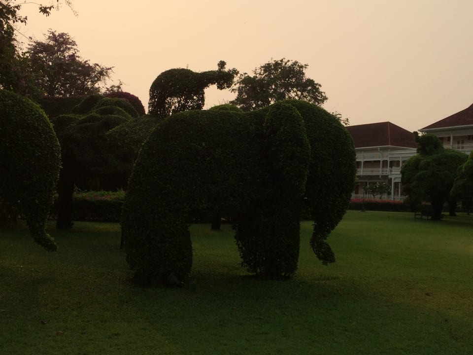 Gartenanlage Centara Grand Beach Resort & Villas Hua Hin