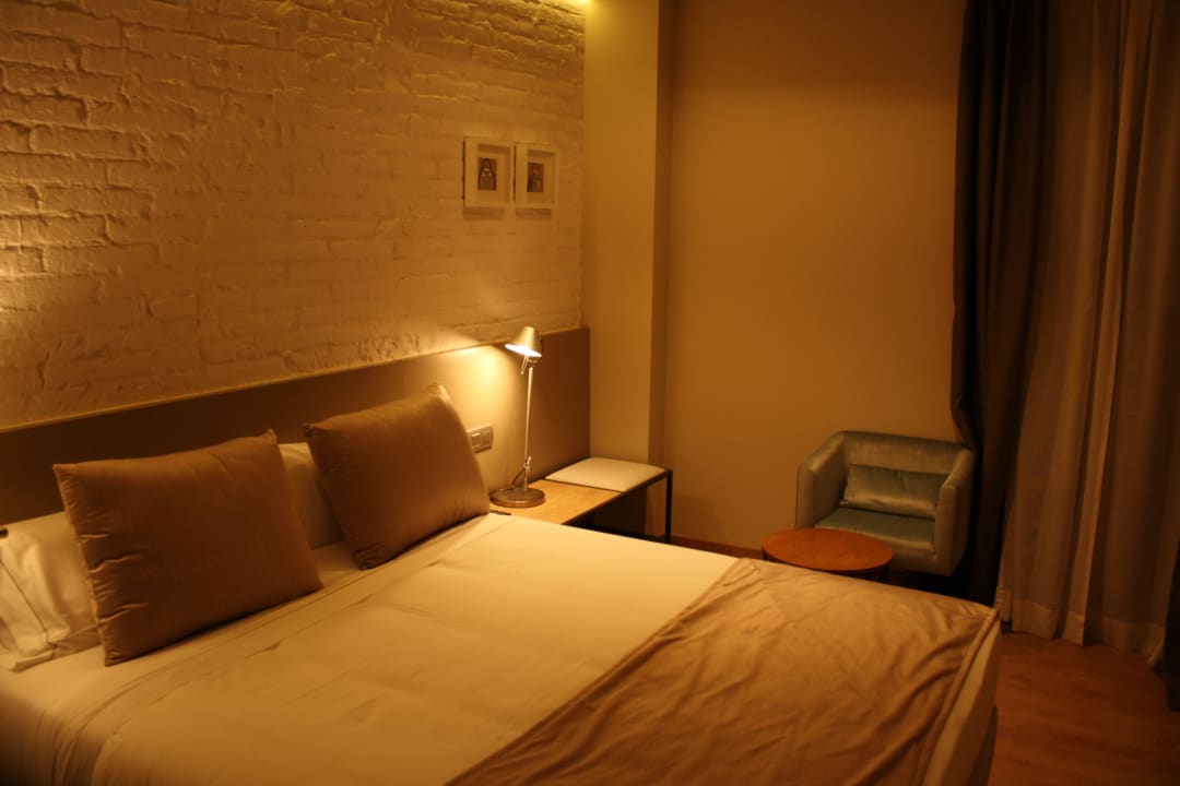Bett im Doppelzimmer Hotel Well and Come