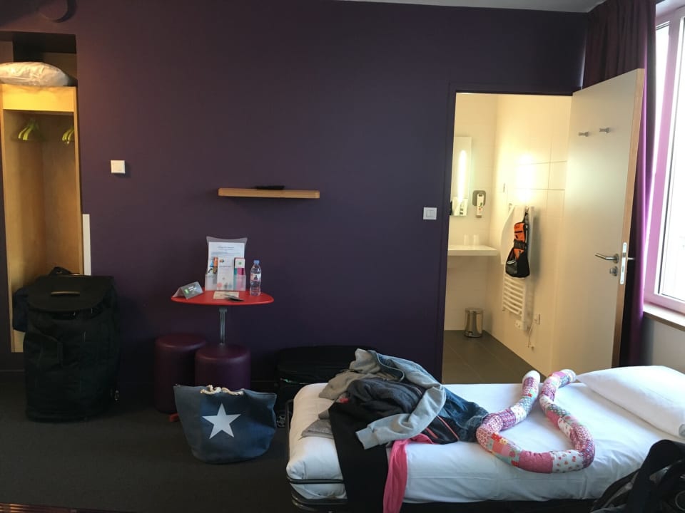 Zimmer Ibis Hotel Styles Calais France