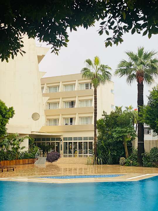 Außenansicht Nerton Hotel - Erwachsenenhotel ab 16 Jahren