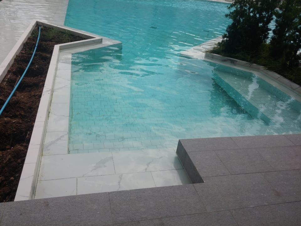Pool La Vela Khao Lak