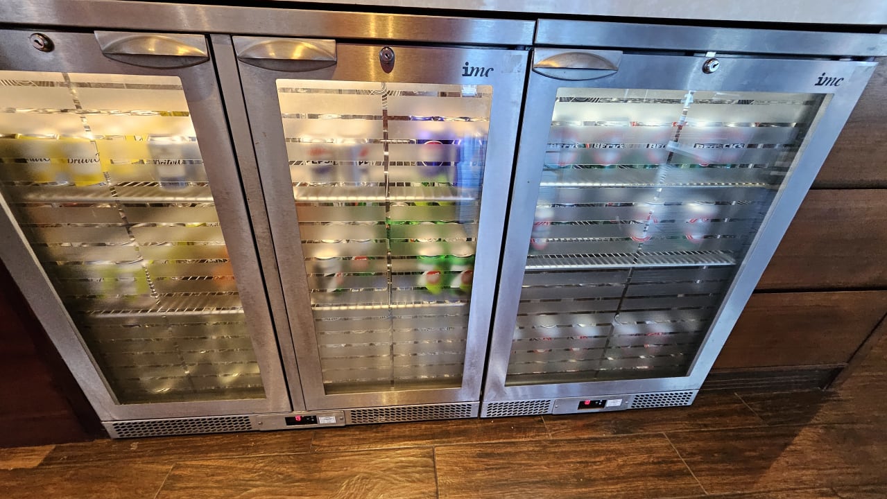 Gastro Rose Rayhaan by Rotana