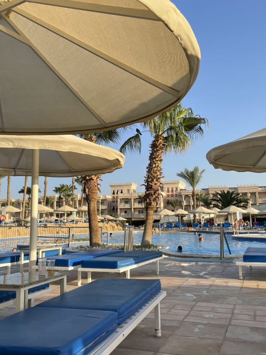 Pool Beach Albatros Resort