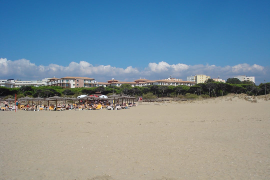 Blick vom Strand zum Hotel TUI BLUE Isla Cristina Palace