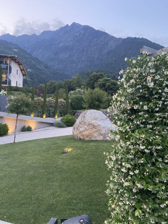 Gartenanlage The View - Your private luxury suites