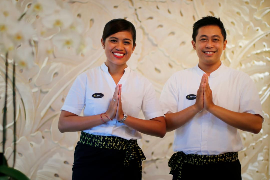 Lobby Royal Tulip Springhill Resort