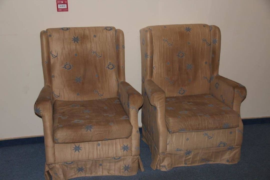 Urlauber haben lange auf den Lift gewartet Royal Park Hotel & Aqua park