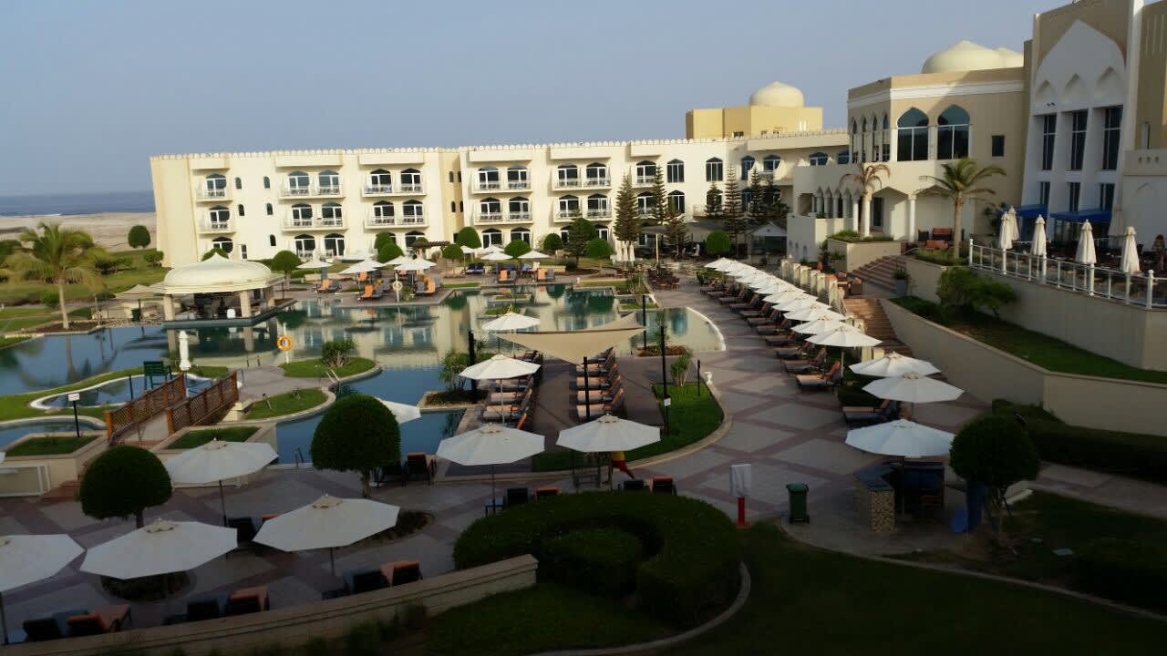 Pool Wyndham Garden Salalah Mirbat