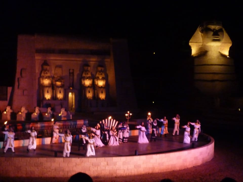 Abendunterhaltung / Show Pickalbatros Alf Leila Wa Leila Resort - Neverland Hurghada