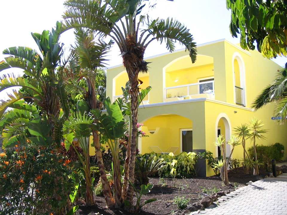 Ansicht auf die Wohneinheuten AluaVillage Fuerteventura