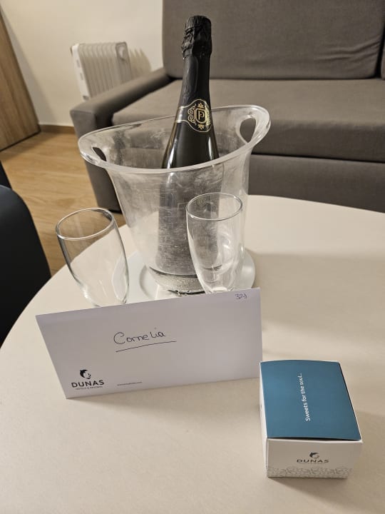 Zimmer Suites & Villas by Dunas