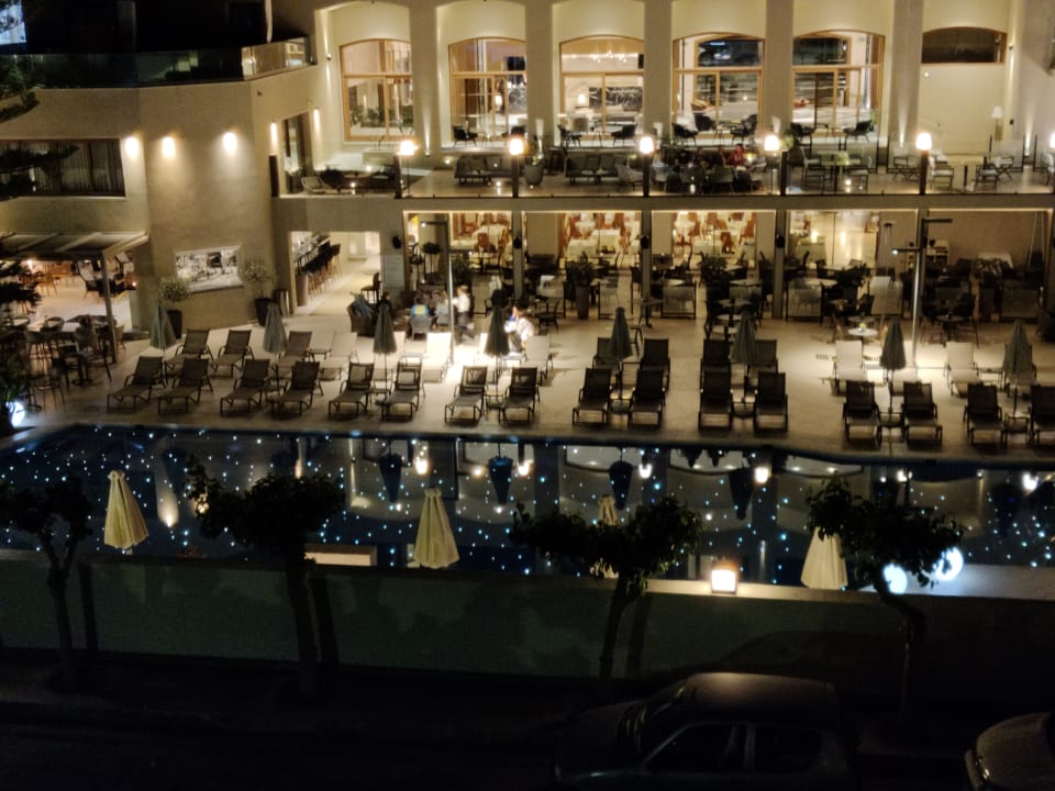 Ausblick Hotel Theartemis Palace