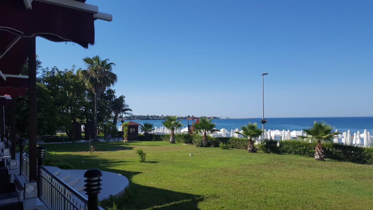 Gartenanlage Hotel Sirma