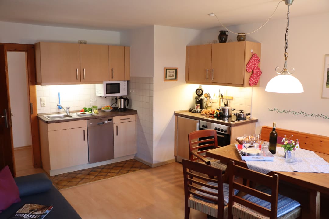 Zimmer Thomafischer Ferienwohnungen