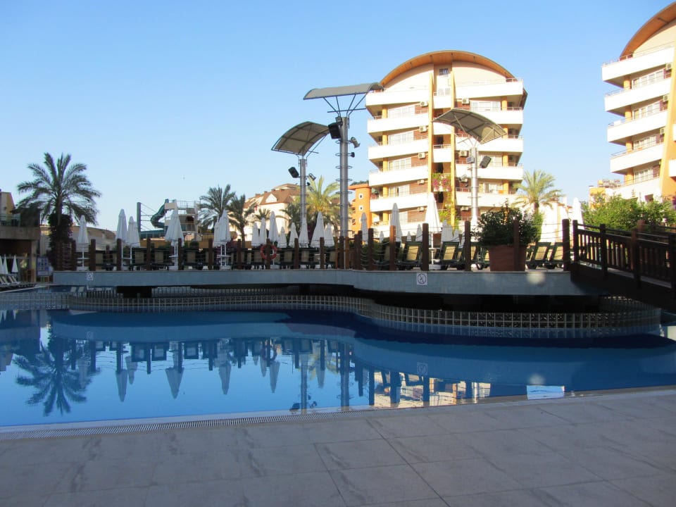 Hauptpool Alaiye Resort & Spa