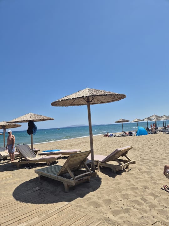 Strand Sentido Amounda Bay