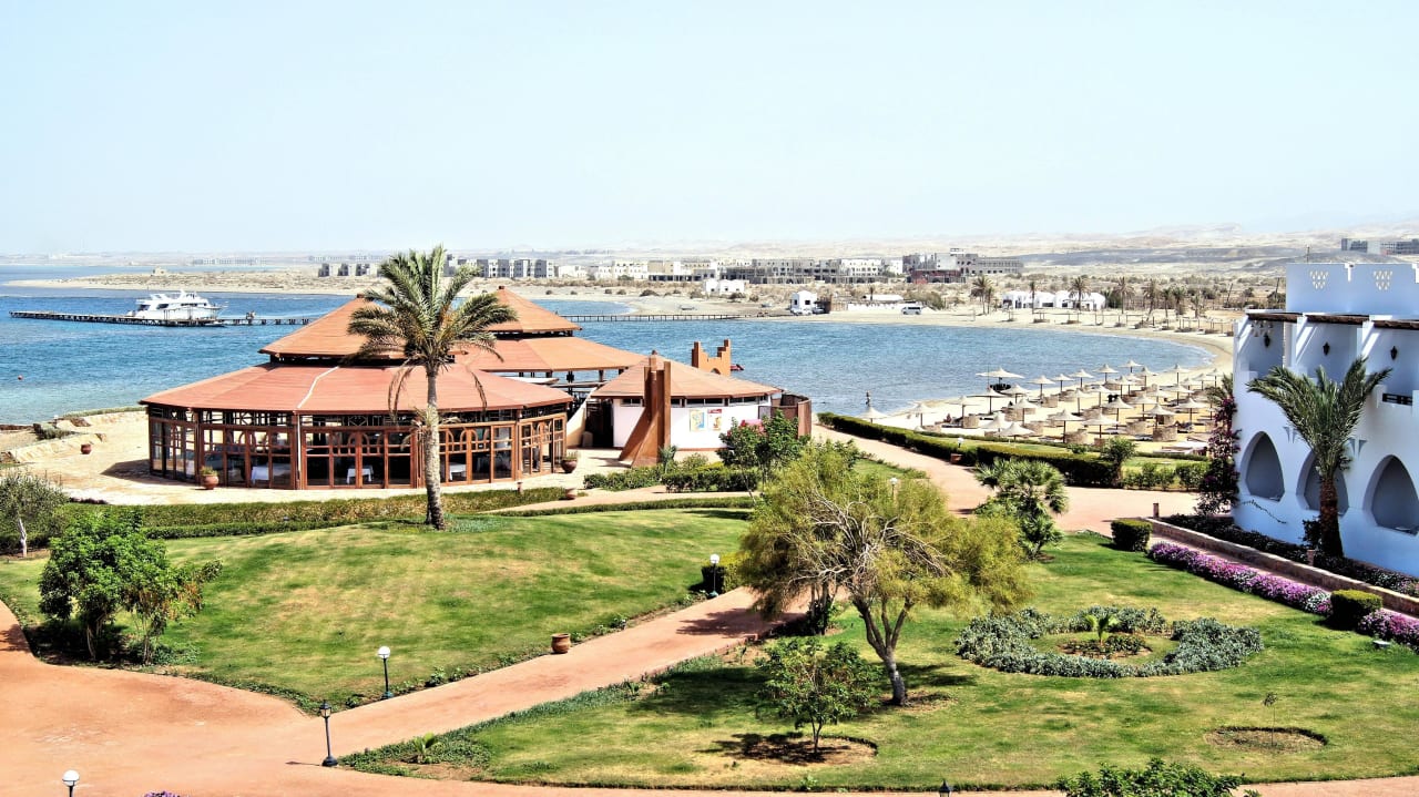 Bar panorama Three Corners Equinox Beach Resort