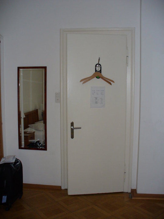 Ausgang Zimmer 16 Seegarten Swiss Quality Hotel