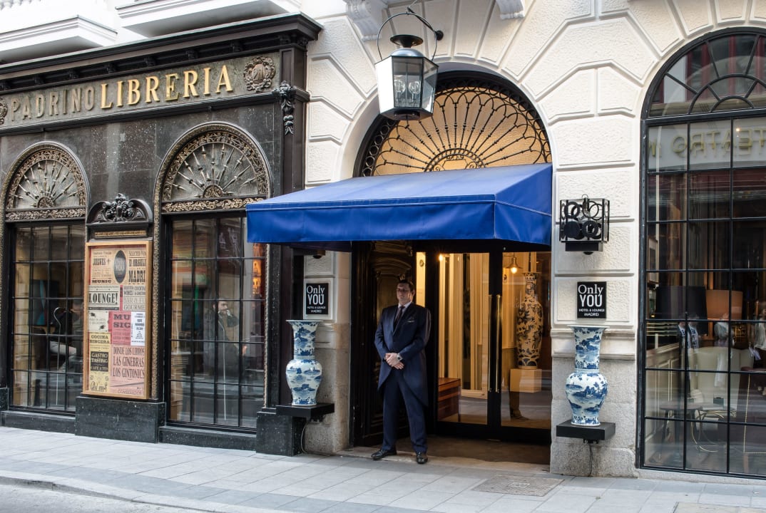 Fachada Only YOU Boutique Hotel Madrid