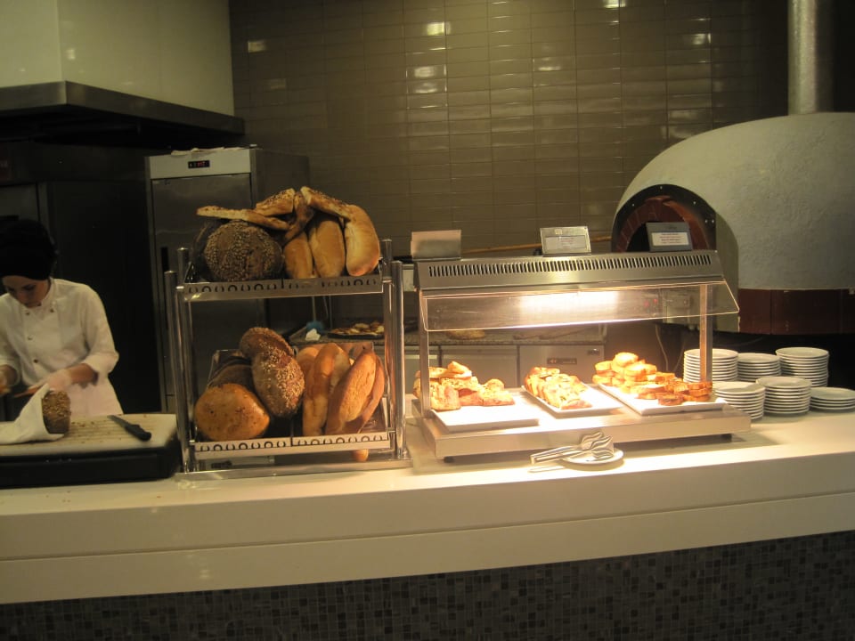 Gastro The Sense Deluxe Hotel